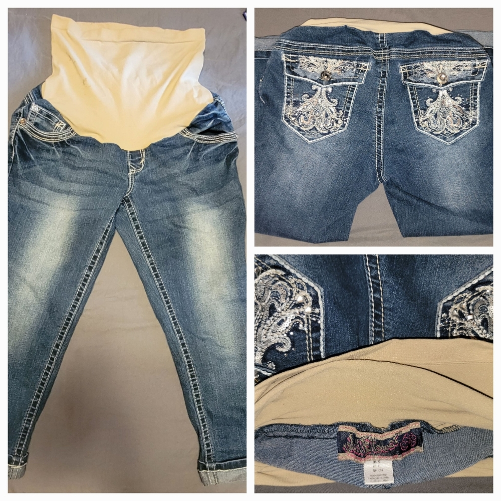 Maternity capris